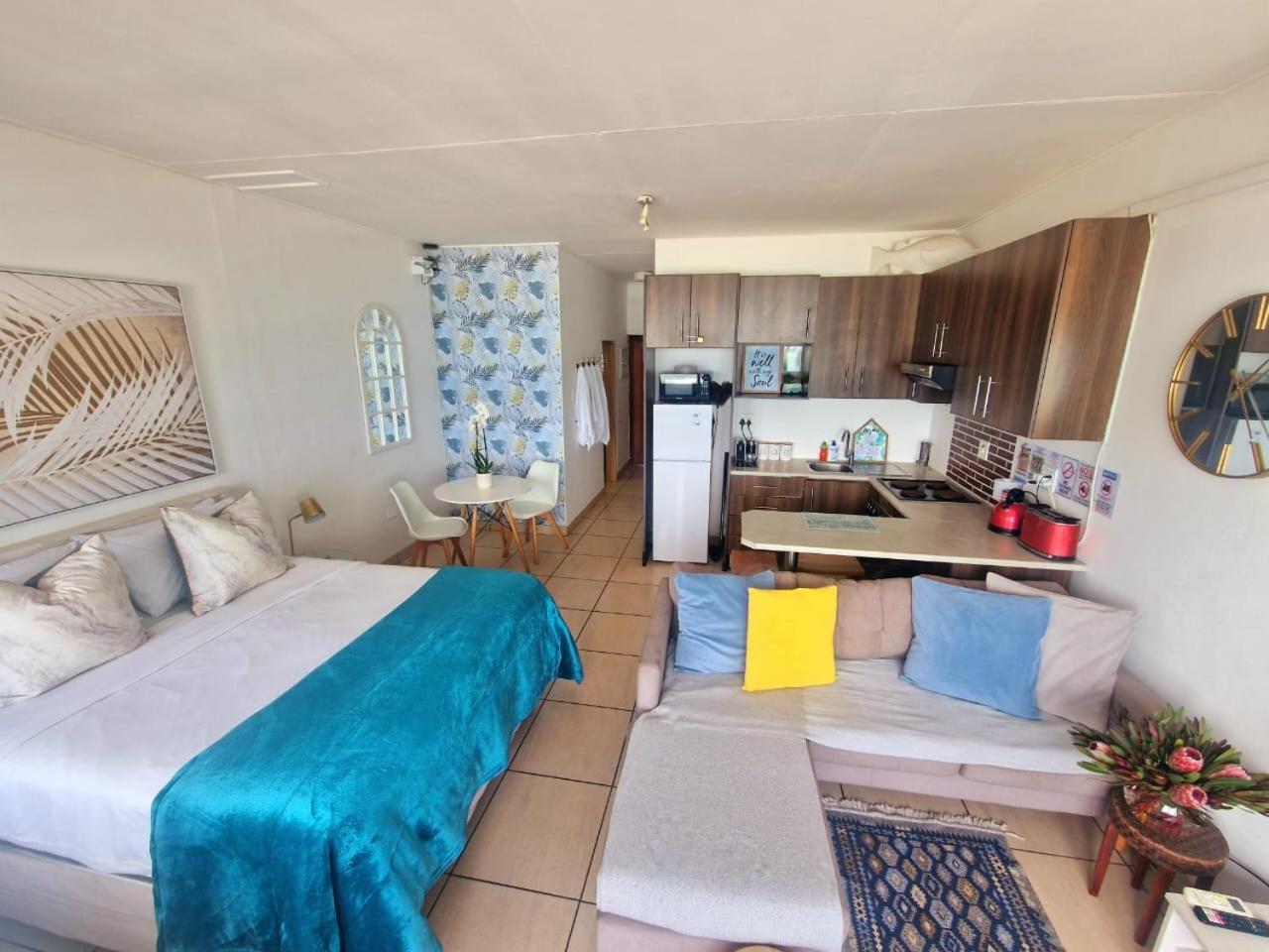 Apartment Ocean Gem-back Up Power, Families & Couples, Umdloti