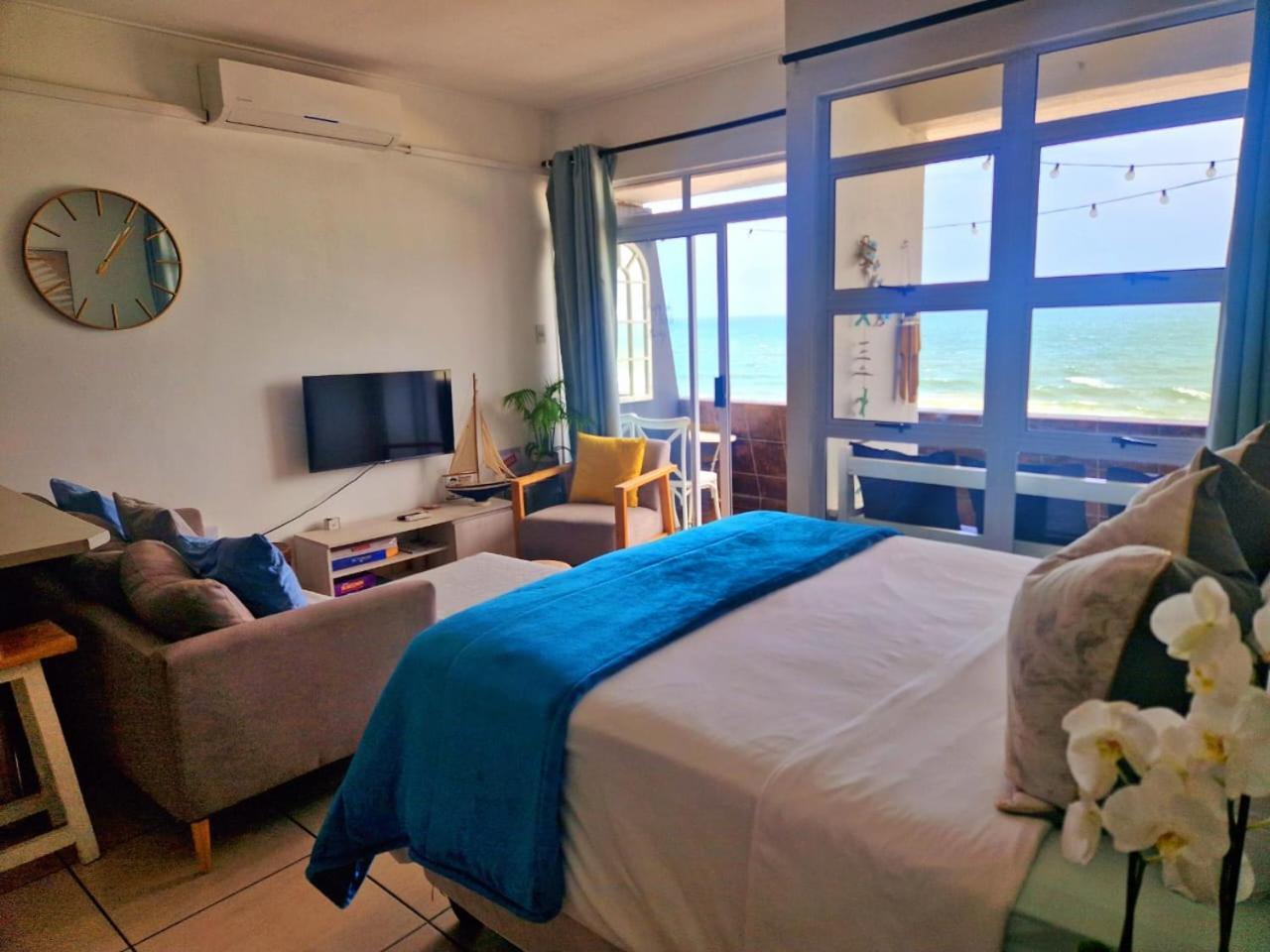 Ocean Gem-back Up Power, Families & Couples, Umdloti