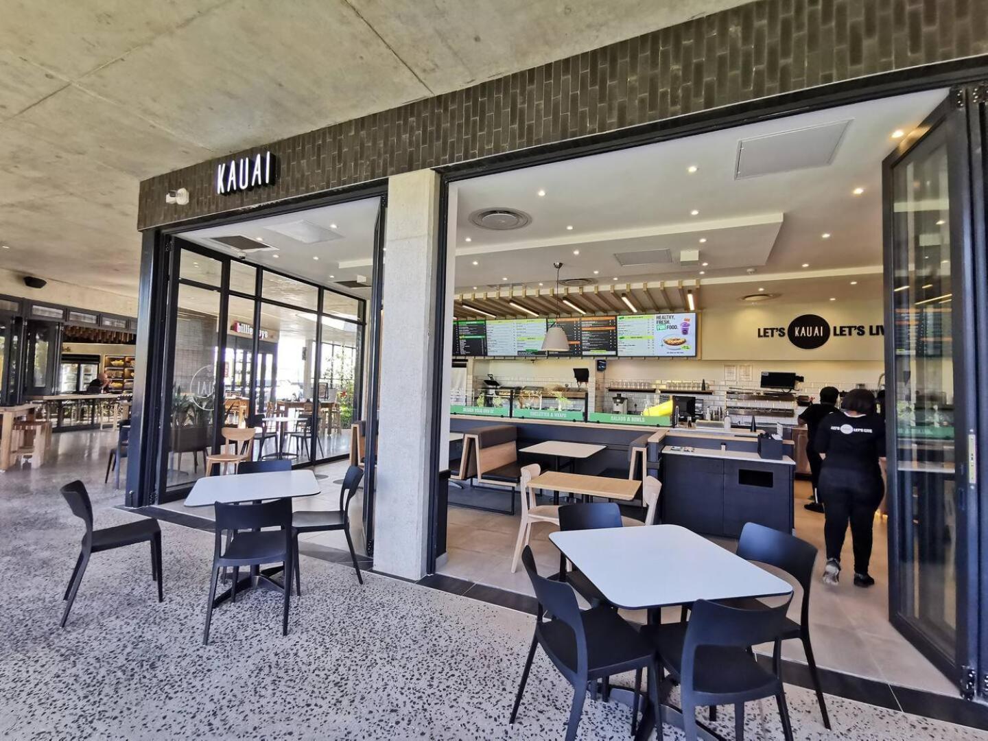 Ocean Gem-back Up Power, Families & Couples, Umdloti