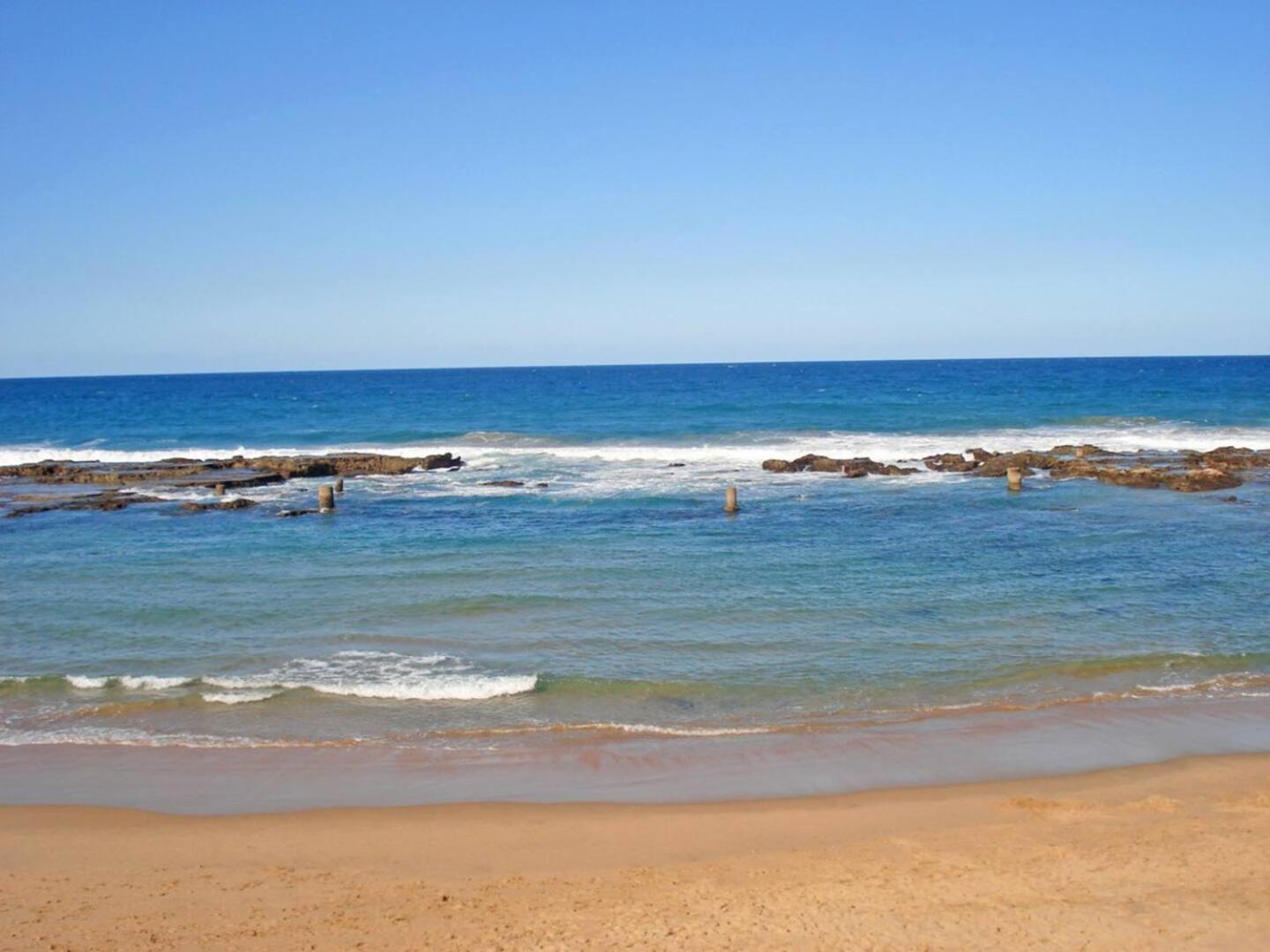 Ocean Gem-back Up Power, Families & Couples, Apartment Umdloti
