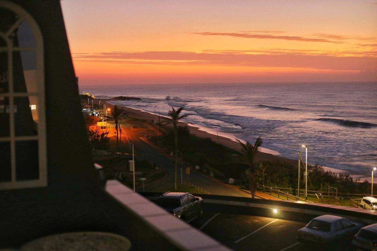 Apartment Ocean Gem-back Up Power, Families & Couples, Umdloti