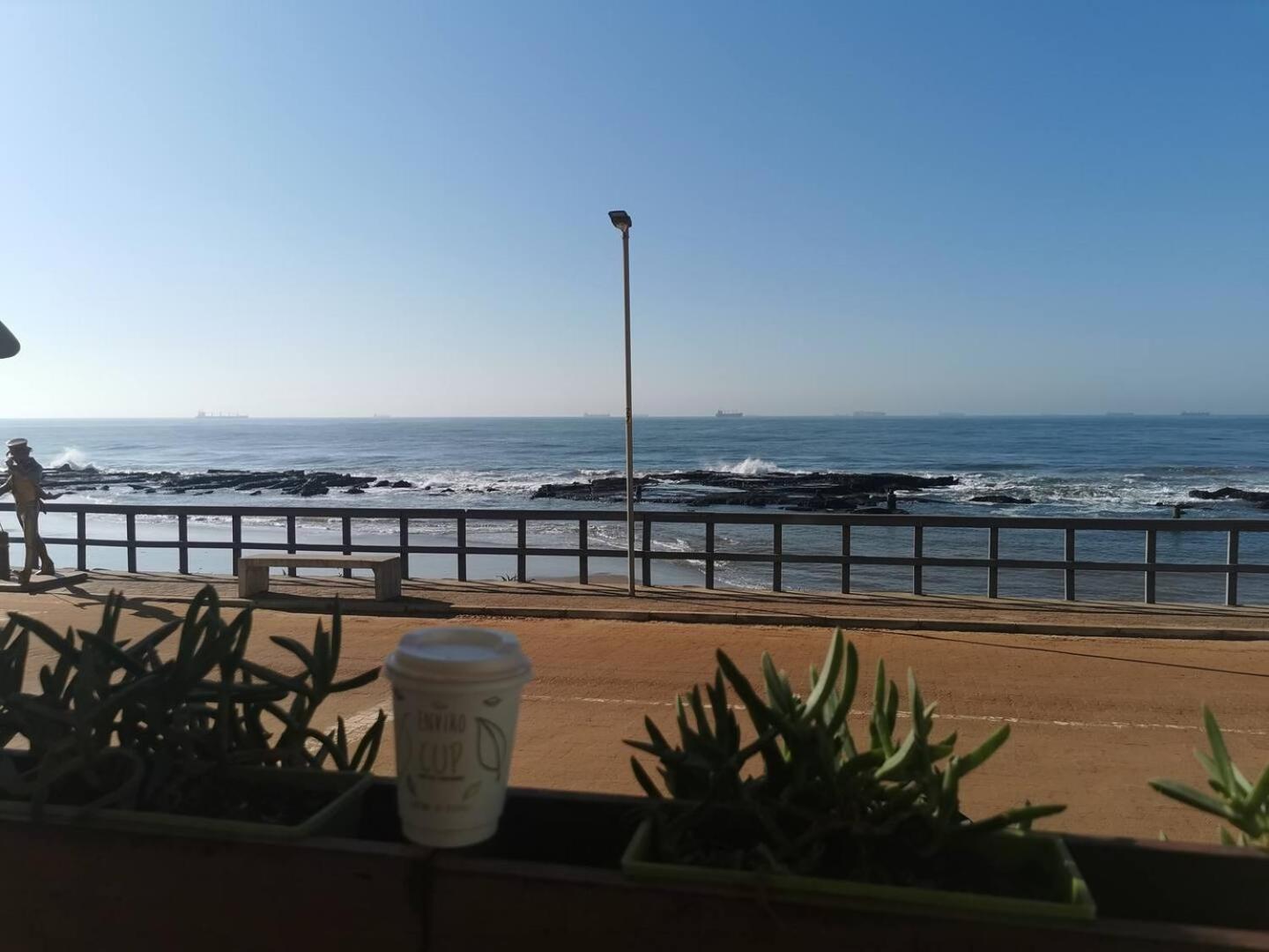 Ocean Gem-back Up Power, Families & Couples, Apartment Umdloti